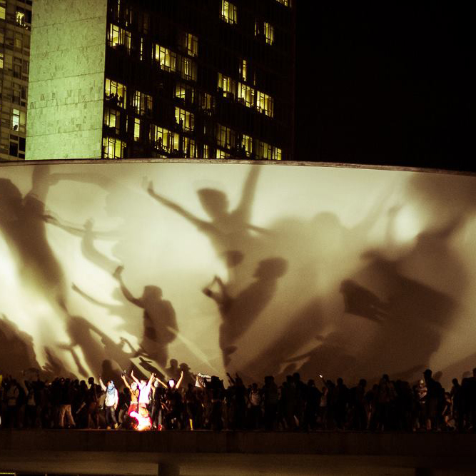 O Congresso Nacional, tomado pelas manifestações de 17 de junho de 2013 (Foto: Mídia NINJA)